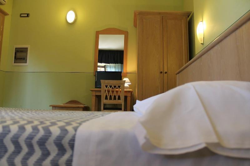 אסיסי Hotel Cladan מראה חיצוני תמונה